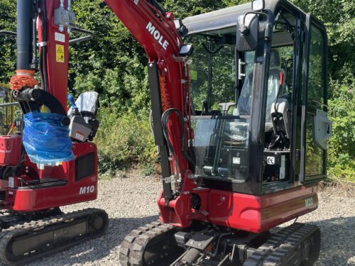 Mole M20 Minigraver. Yanmar motor stage V Egenvægt 2000kg LED Lyspakke 2 speed undervogn med autospeed 2 dobbeltvirkende udtag Affjedret sæde